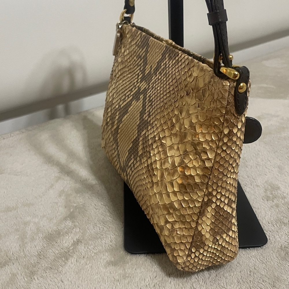 Bagliore Snakeskin Pattern Shoulder Bag - Picture 5 of 13